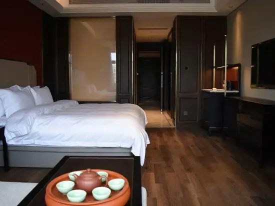 Hampton by Hilton Hangzhou GongShu TongXie Road Subway Station