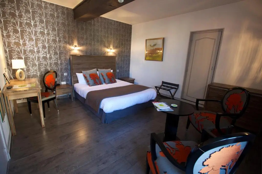 Superior room