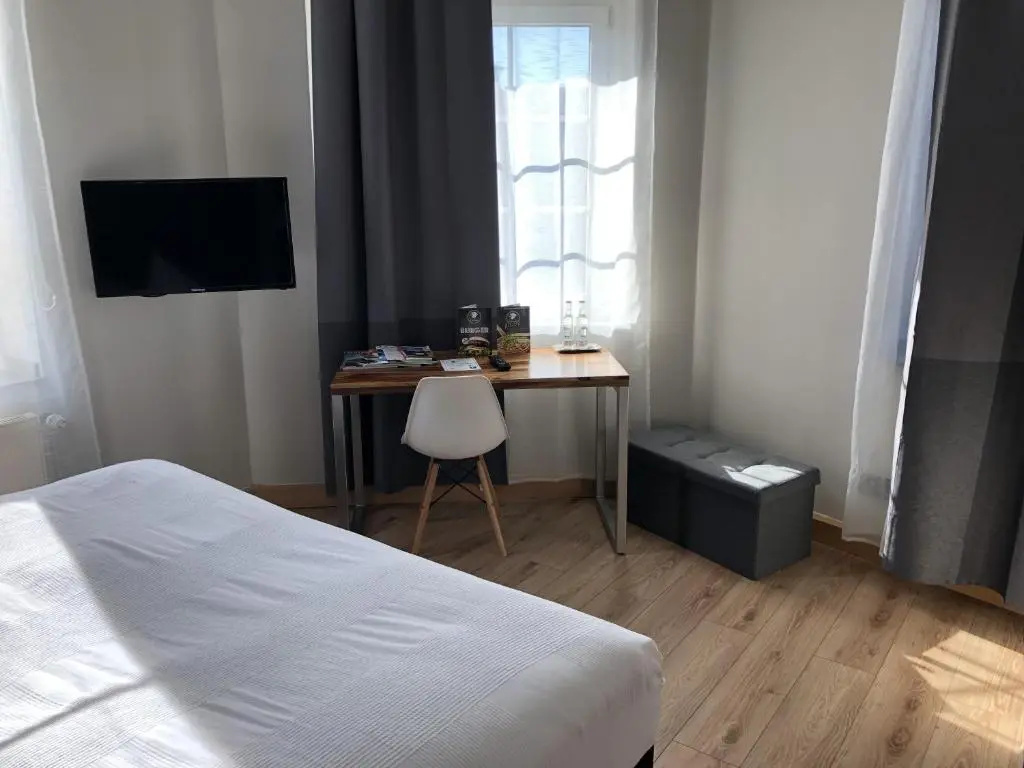 Comfort Double room (full double bed)