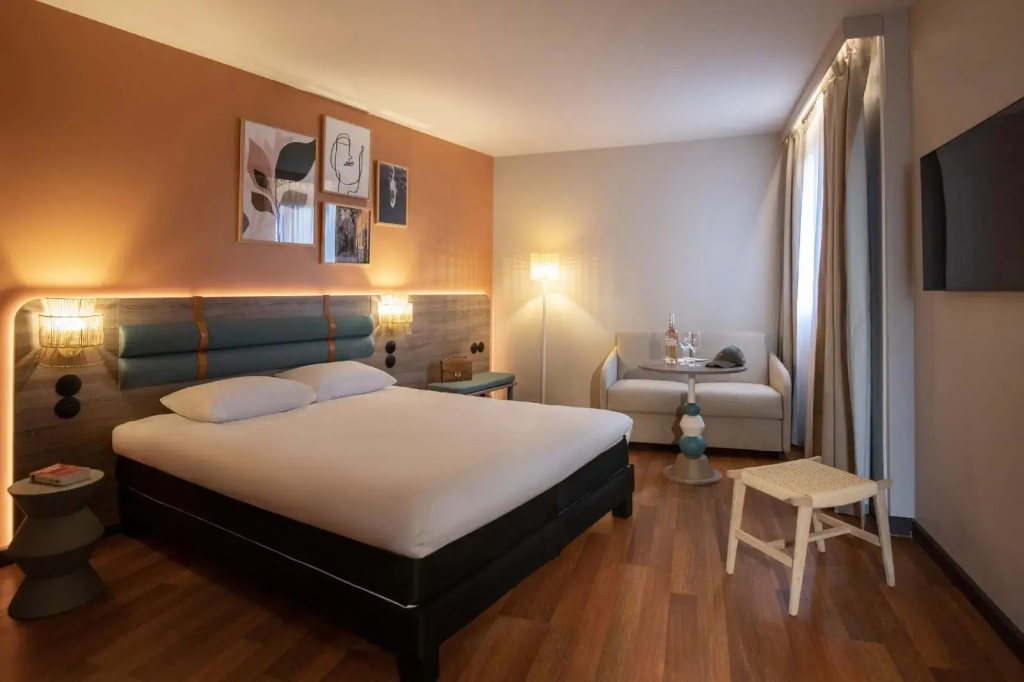 Hotel photo 30