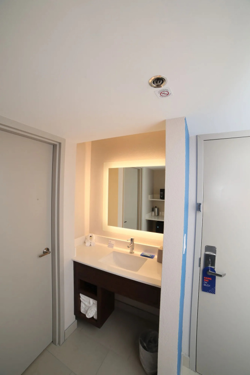 Holiday Inn Express Naperville by IHG - Général