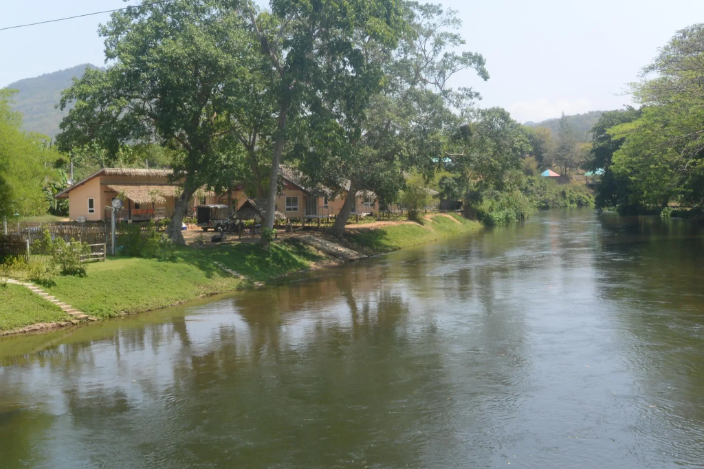Standard room with river view