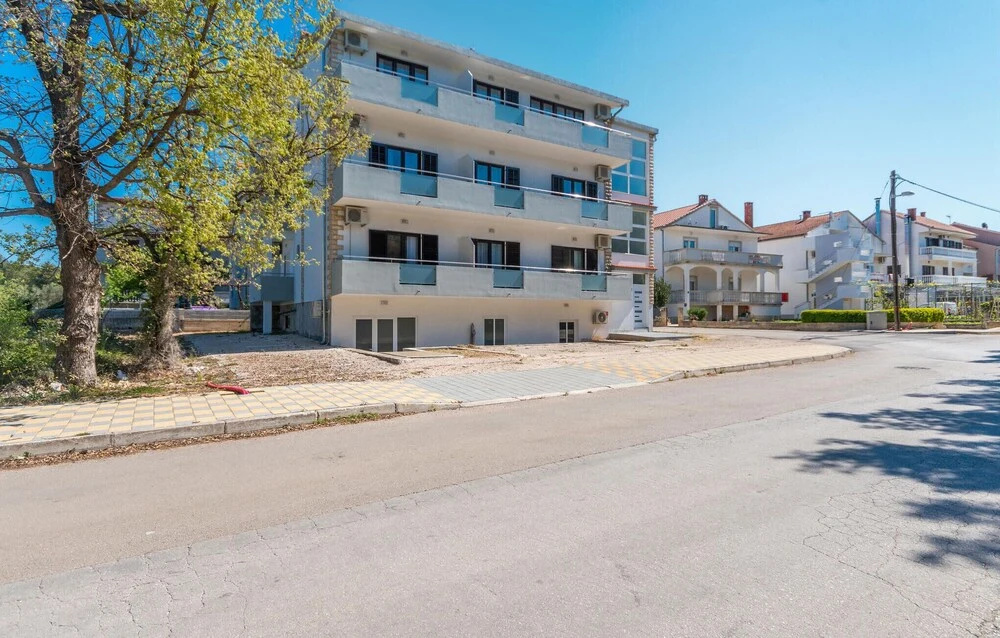 Amazing Apartment in Biograd na Moru With 1 Bedrooms and Wifi