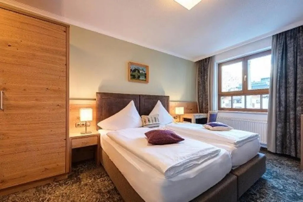 Comfort room