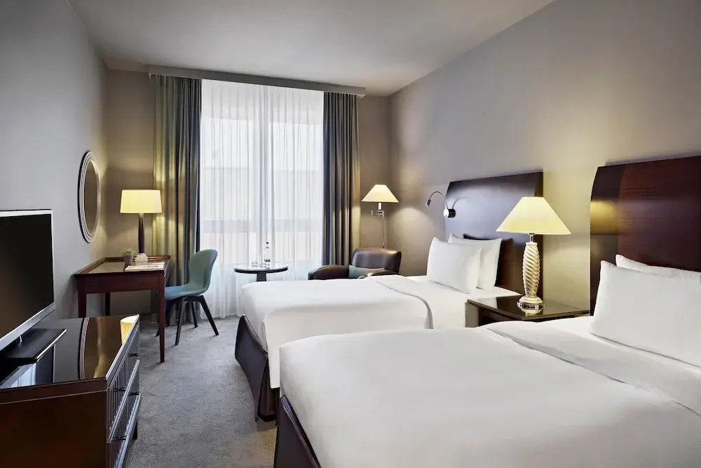 Lindner Hotel Cologne City Plaza, part of JdV by Hyatt - Chambres