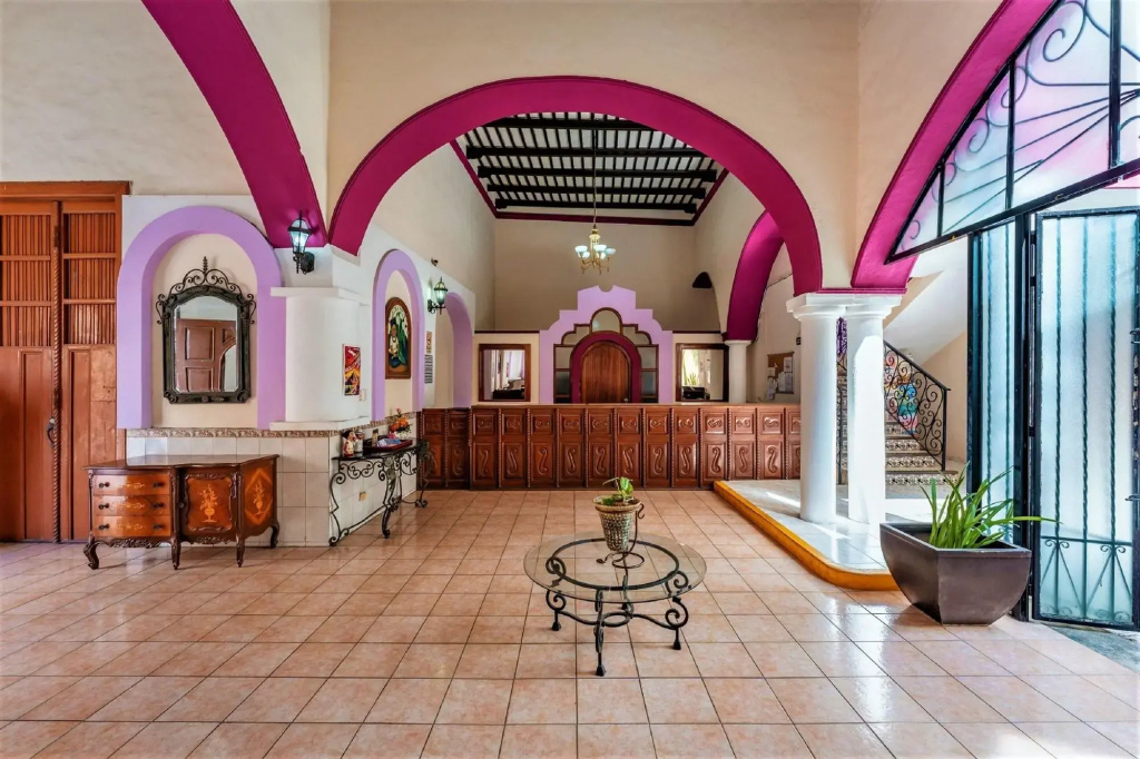 Hotel photo 2
