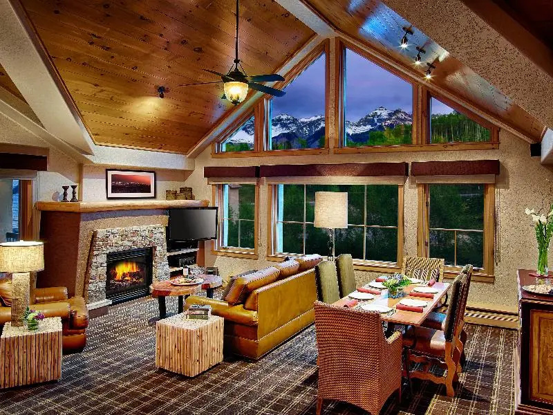 Fairmont Heritage Place, Franz Klammer Lodge - Chambres