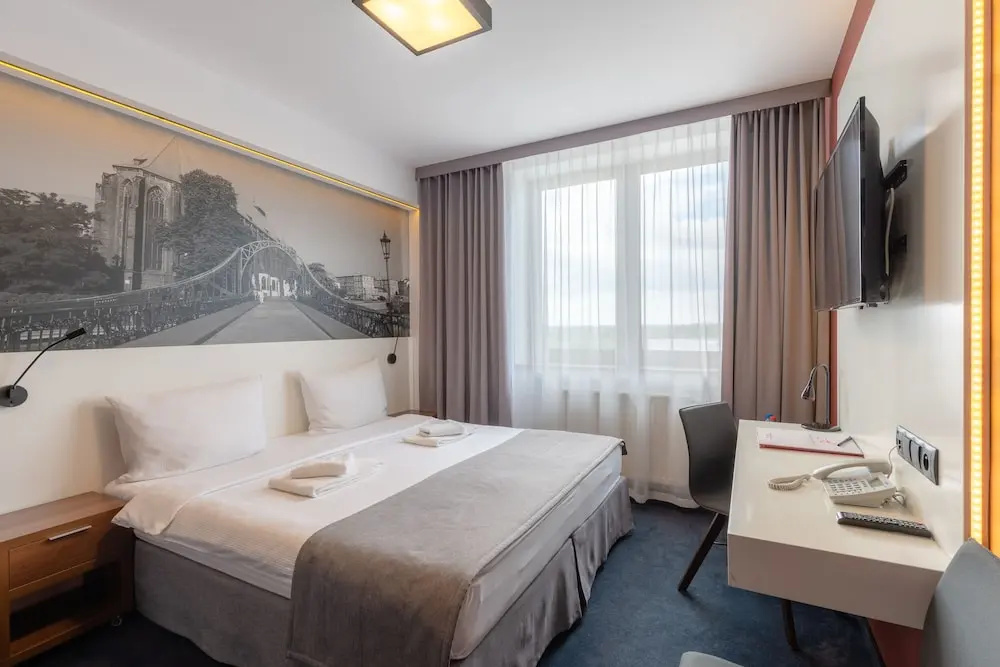 Superior Double room (full double bed)