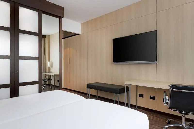 AC Hotel Bologna by Marriott - Chambres