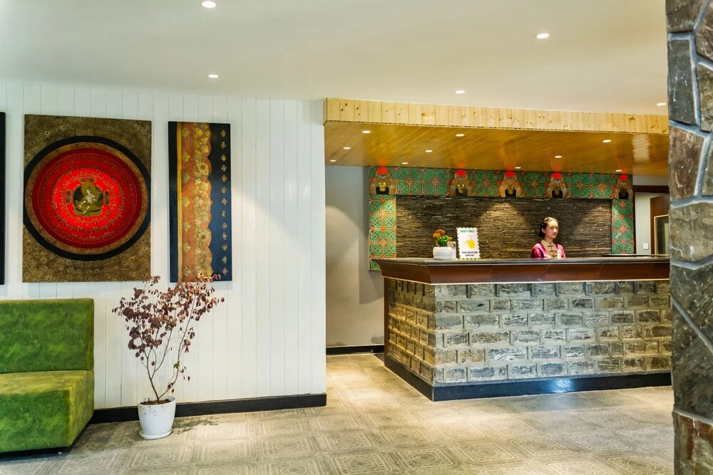 lobby