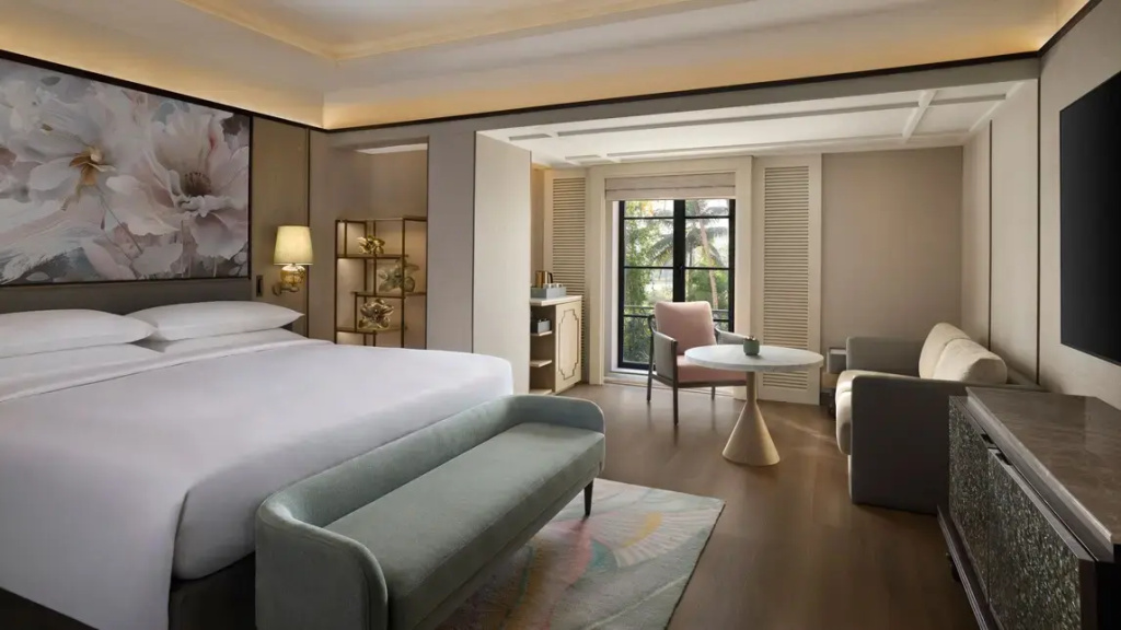 Superior room