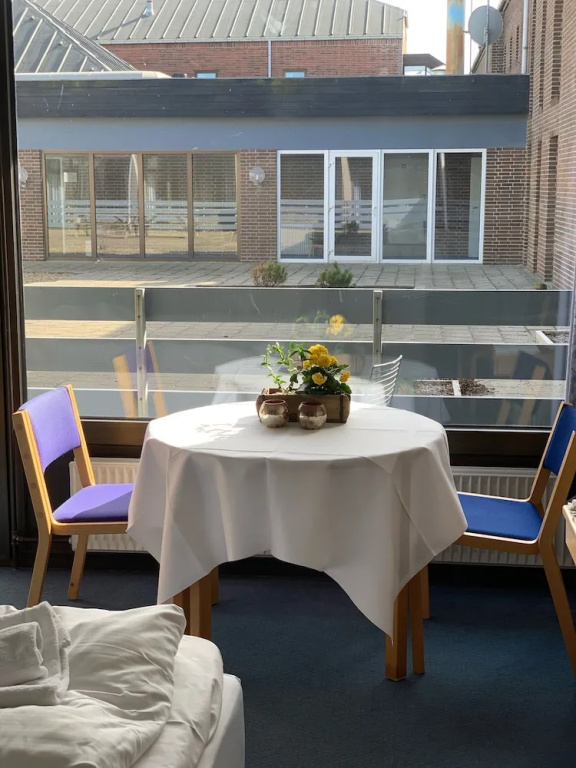 Economy Double room (twin beds)