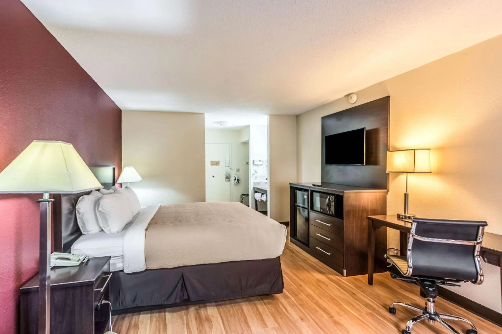 Colby Inn and Suites - Chambres