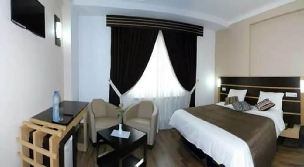 Standard Suite