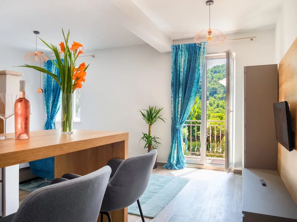 Boutique Pine Tree apartments - Chambres