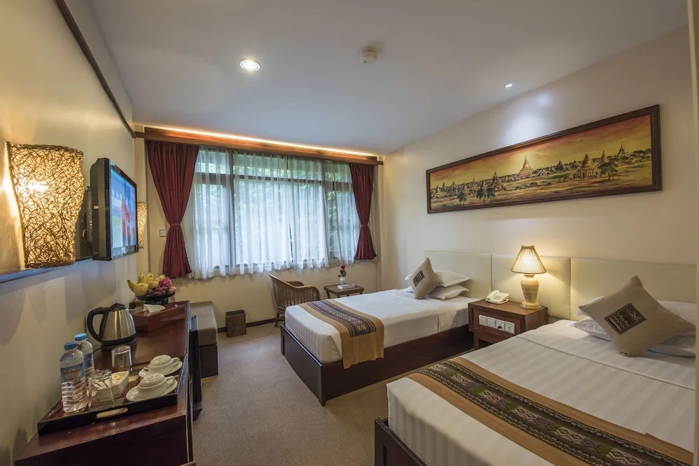 Shwe Yee Pwint Hotel - Chambres