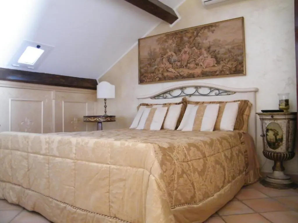 Standard Double room with balcony and with sea view (full double bed)