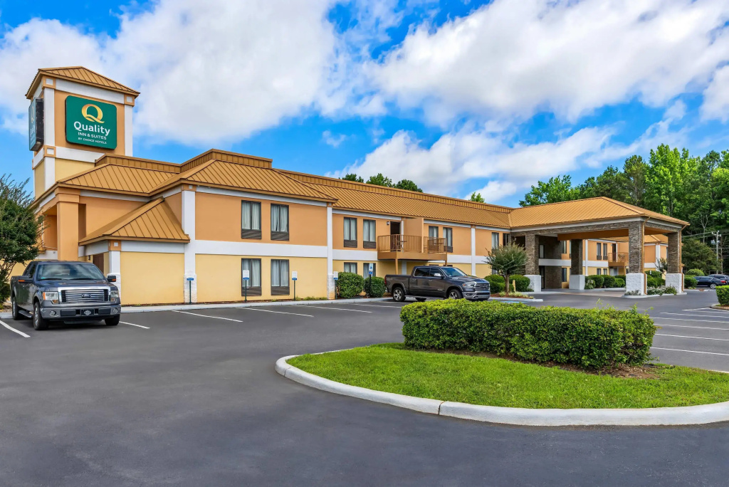Quality Inn & Suites Richburg I-77
