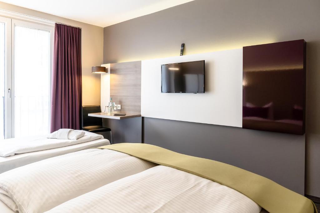 Трёхместный номер Standard в Hotel Demas City