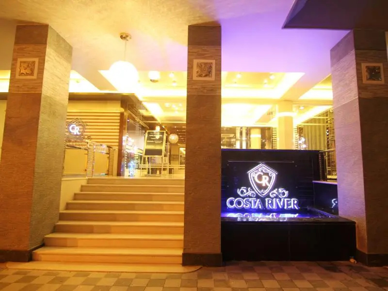 Hotel Costa River