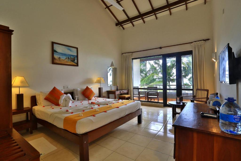 Sea Rock Villa