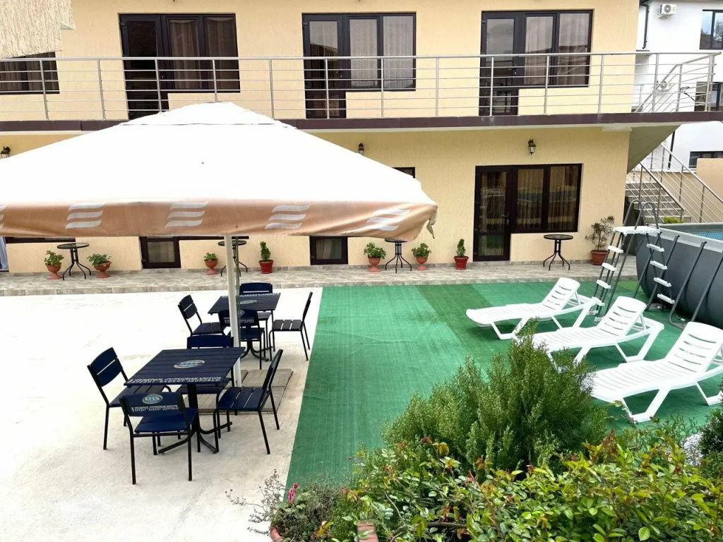 Hotel photo 2