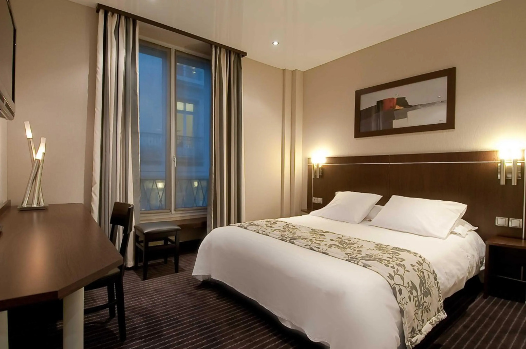 Hotel photo 12