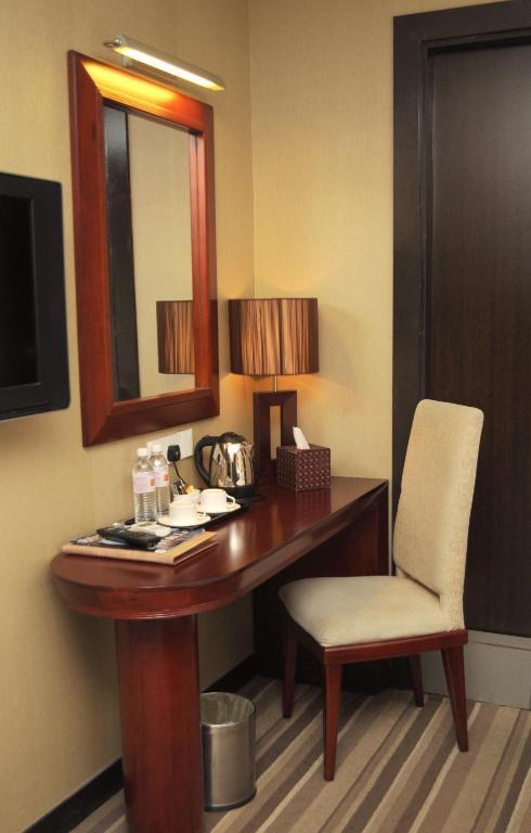 Celyn City Hotel