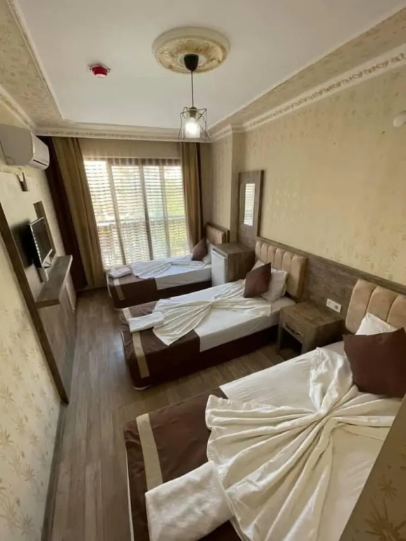 Ozgur Hotel — фото