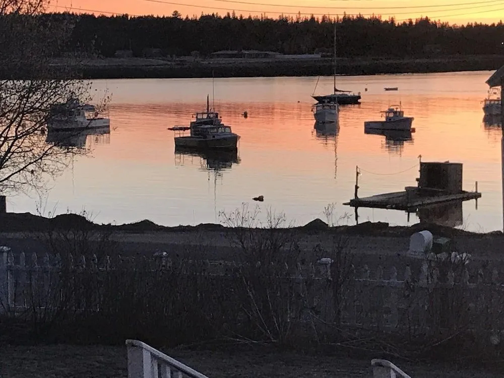 Elsa's Inn on the Harbor