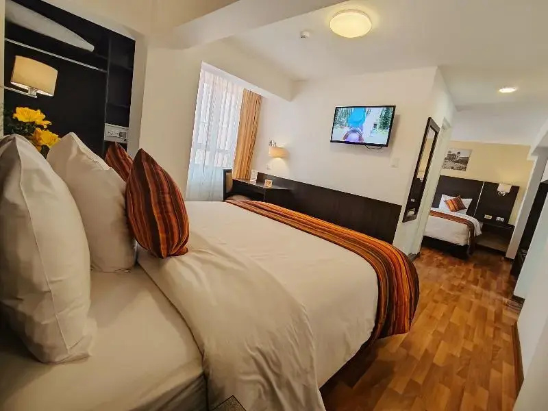 2 Bedrooms Standard Quadruple Family room