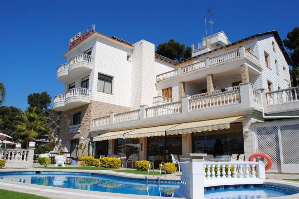 Hotel Bonsol