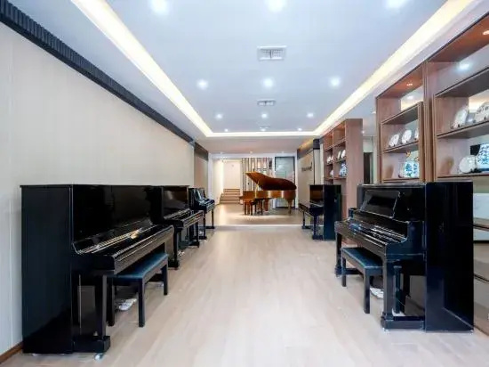 Yukainian Homestay (China Ceramic Museum)