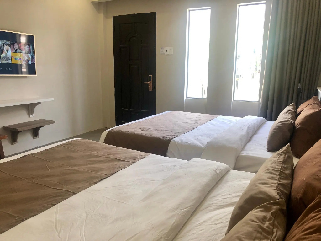 Deluxe Family room