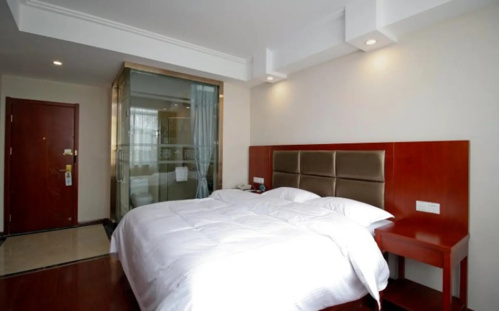 GreenTree Inn HeFei LongChuan Road South Hefei Railway Station Business Hotel - Chambres