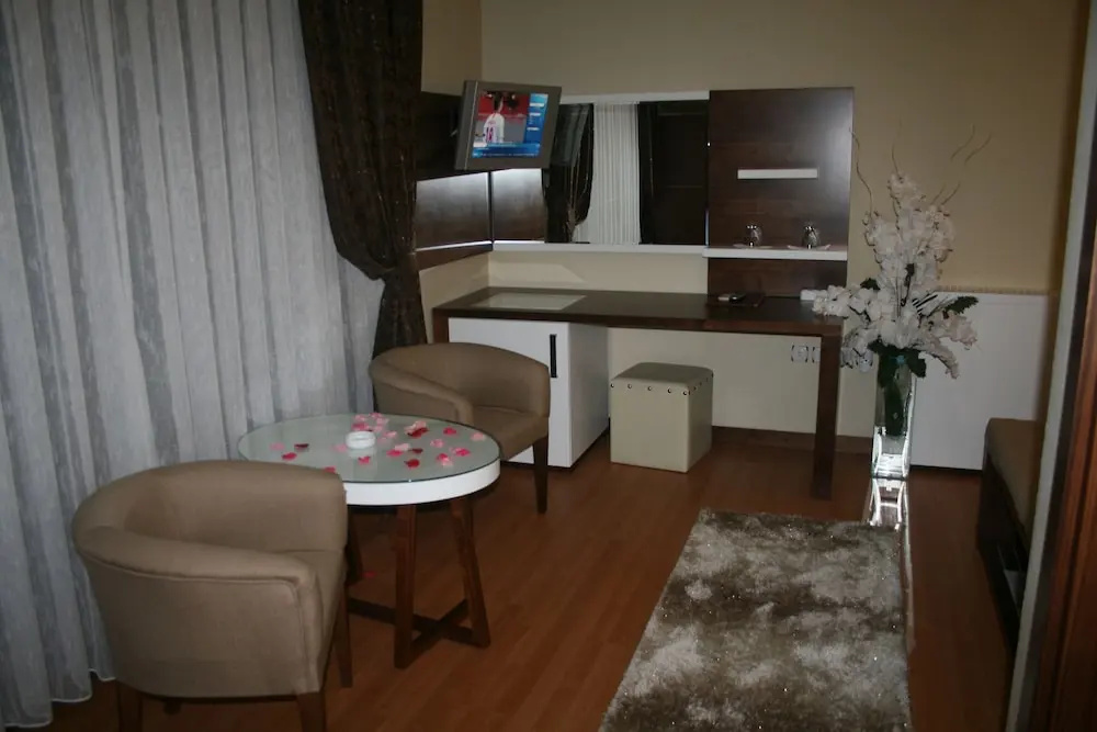 Nysa Hotel - Chambres
