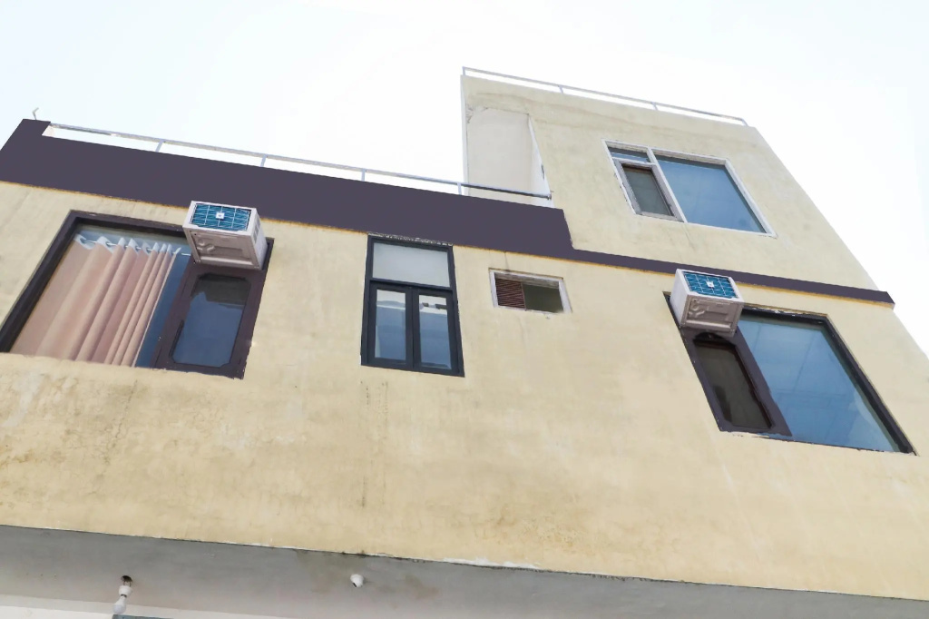 Hotel RK Inn by OYO Rooms
