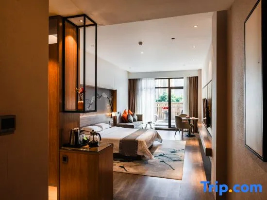Deluxe Double room (full double bed)