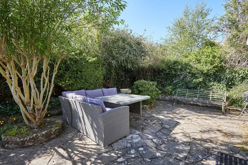 Host Stay Stone Crop Cottage