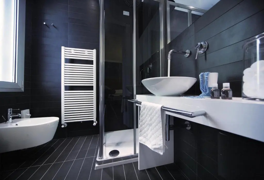 Superior Double room (full double bed)