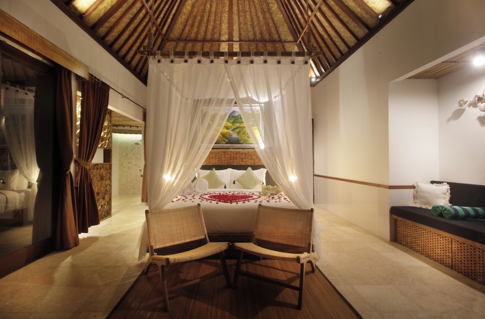 The Tirta Sari Villas — фото
