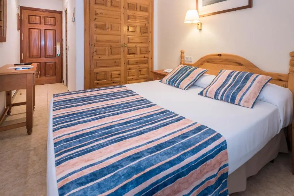 Hotel GHT Neptuno Tossa & Venus SPA - Chambres