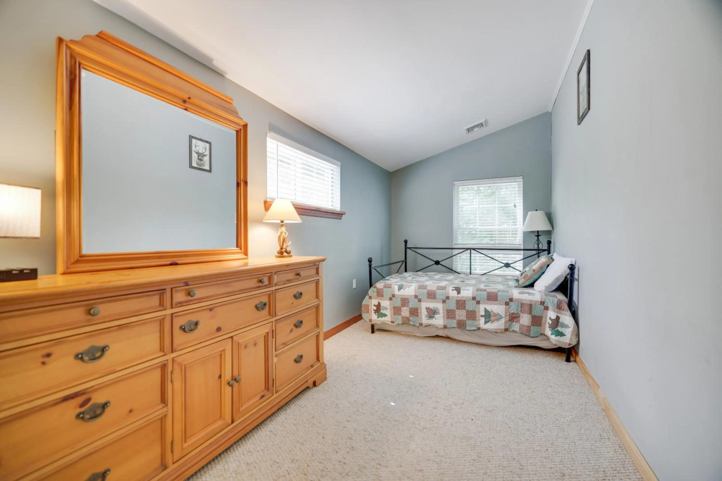 Mt. Maplewood Chalet — 5