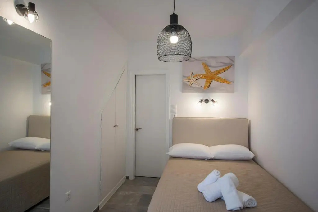 Economy room