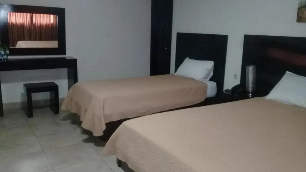 Standard Double room (twin beds)