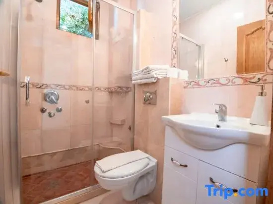 Levantin Inn 1/2 Room N.5