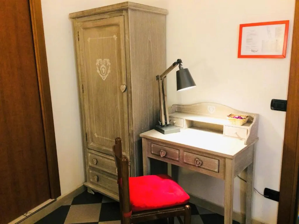 Deluxe Single room