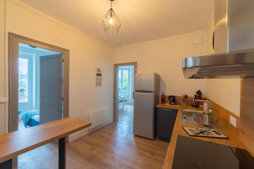 Appartement Cosy avec Patio commun