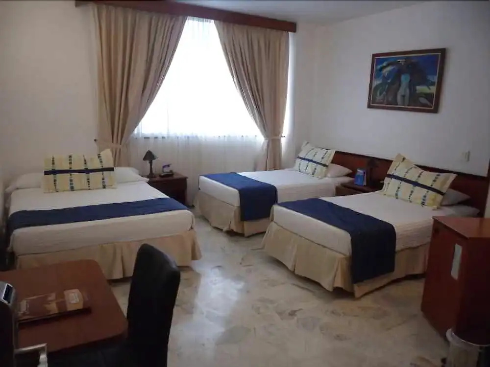 Hotel photo 4