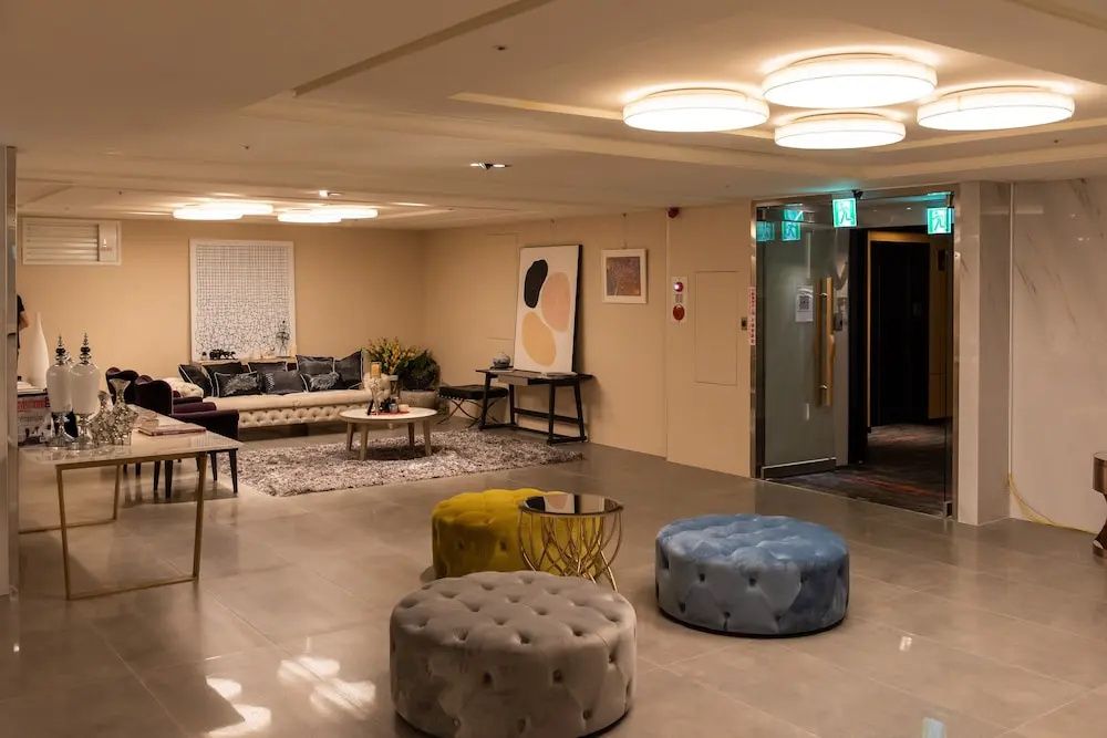 N hotel - 3